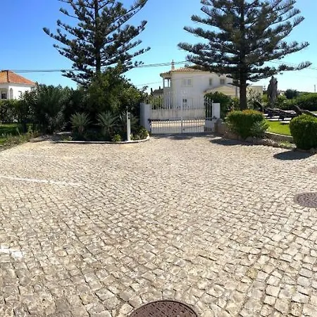Apartment Twin Spleeps 8 Olhos de Agua (Albufeira)